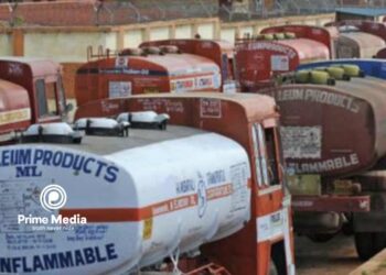 സംസ്ഥാനത്ത് പെട്രോൾ പമ്പുകൾ തിങ്കളാഴ്ച ഉച്ച വരെ അടച്ചിട്ട് സമരം പ്രഖ്യാപനവുമായി ഓള്‍ കേരള ഫെഡറേഷൻ ഓഫ് പെട്രോളിയം ഡീലേഴ്സ്.