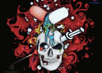 ലഹരി വസ്തുക്കൾ ഉപയോഗിച്ച് അതിക്രമം, മകനെതിരെയുള്ള പരാതിയിൽ പൊലീസ് നടപടിയെടുത്തില്ല