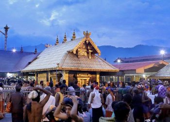 സന്നിധാനത്തെ മണ്ഡല- മകരവിളക്ക് തീർത്ഥാടനം; വെർച്ച്വൽ ക്യൂ ബുക്കിംഗ് നവംബർ 1 മുതൽ, ഒരു ദിവസം 70,000 പേർക്ക് സ്ലോട്ട് ബുക്ക് ചെയ്യാൻ സാധിക്കും