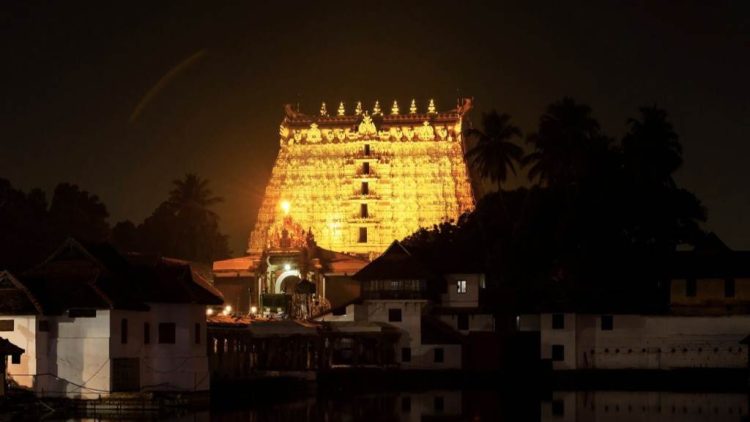 പത്മനാഭസ്വാമി ക്ഷേത്രത്തിലെ സ്വർണ്ണം മോഷണം പോയ സംഭവം ; ജീവനക്കാരെ നുണപരിശോധന നടത്താൻ കോടതി ഉത്തരവ്