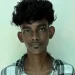 കലോത്സവത്തിന് എത്തിയ പെൺ‌കുട്ടികളെ ശല്യപ്പെടുത്തിയ  കേസിലെ പ്രതി കൈവിലങ്ങ് കൊണ്ട് പോലീസുകാരന്റെ തലയ്ക്കടിച്ചു.