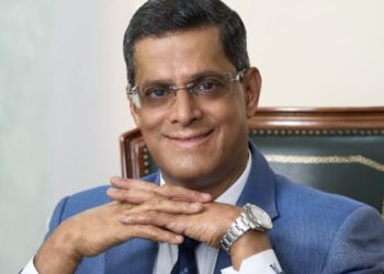 24 ന്യൂസ് ചാനല്‍ ചെയര്‍മാന്‍ മുഹമ്മദ് ആലുങ്കലിനെതിരെ 2000 കോടിയുടെ തട്ടിപ്പ് കേസ്