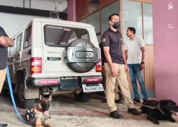 പത്തനംതിട്ട, കൊല്ലം കലക്ടറേറ്റുകളിൽ ഇമെയിൽ ബോംബ് ഭീഷണി!.