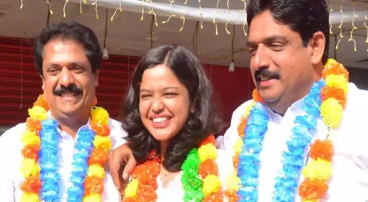 പാലായെ നയിക്കാൻ 21 വയസുകാരി; ദിയ പുളിക്കക്കണ്ടം ചെയര്‍പേഴ്‌സണ്‍ സ്ഥാനാര്‍ത്ഥി; പുളിക്കക്കണ്ടം പിന്തുണ യുഡിഎഫിന്.